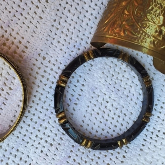 Vintage Brass Cuff and Bangle‎ Set - Picture 5 of 12